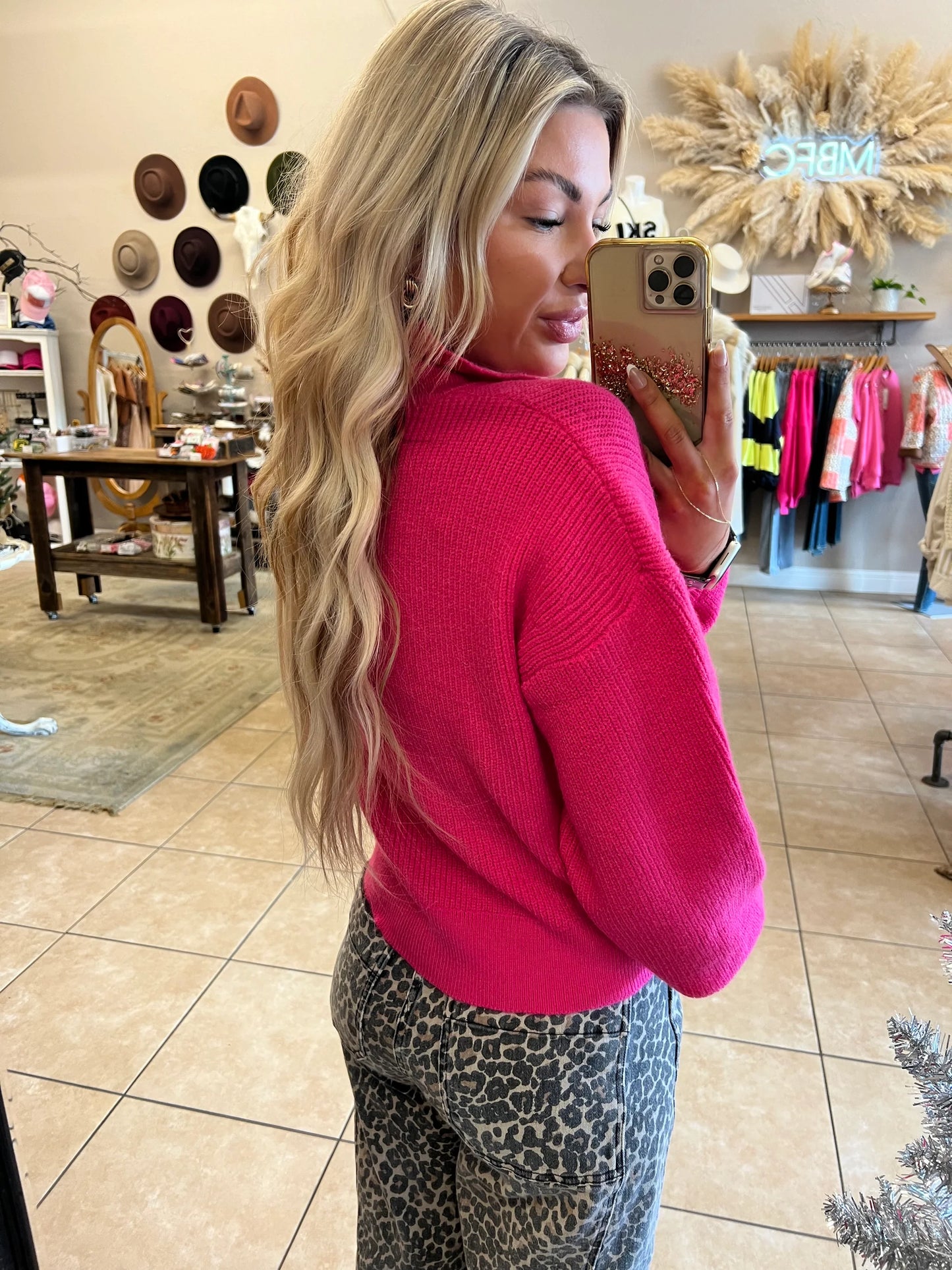 V-neck Sweater Hot Pink