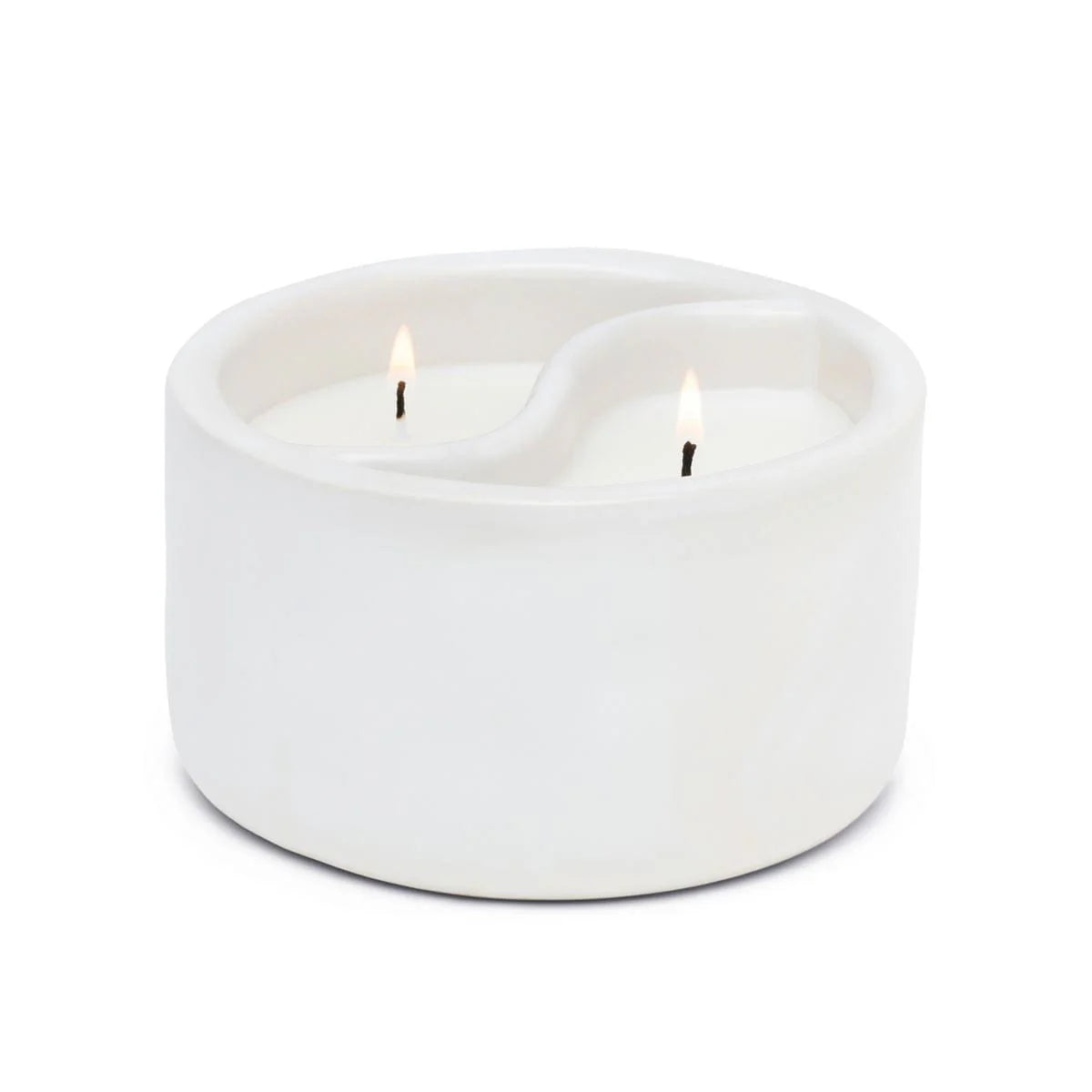 Yin & Yang Ceramic Candle White, black salt & Teakwood