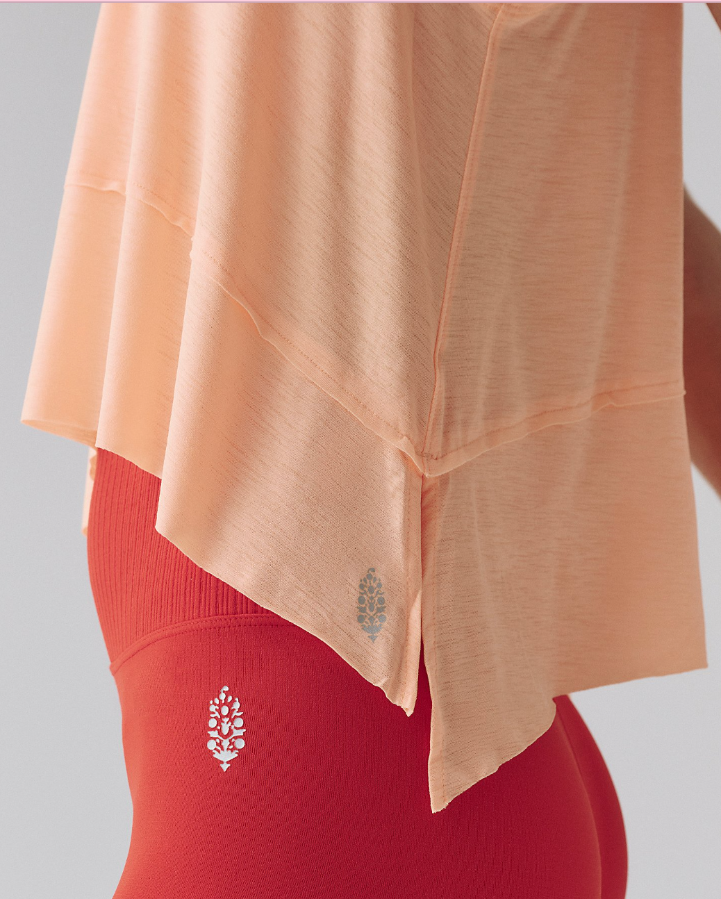 Tempo Tank, Peach