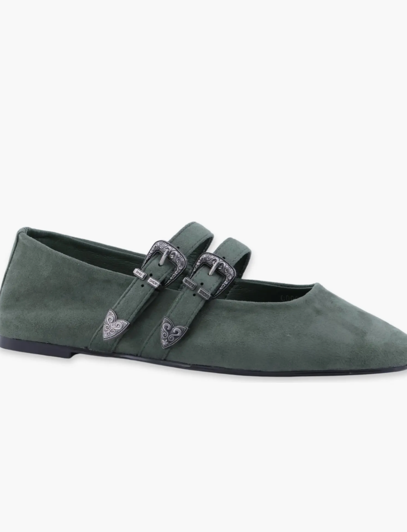 Albany Shoe