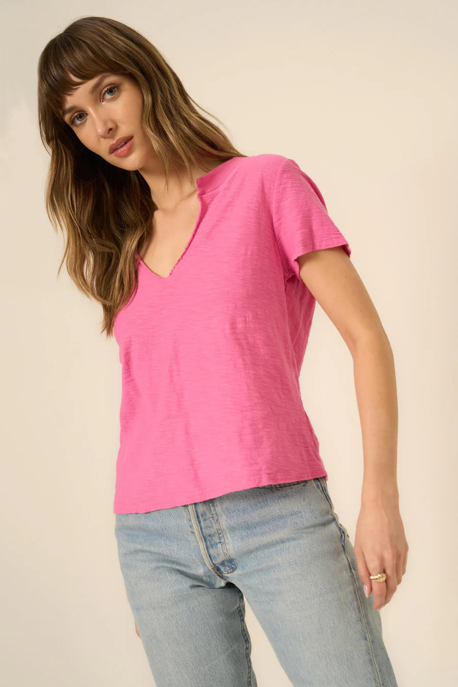Plata Notched Tee