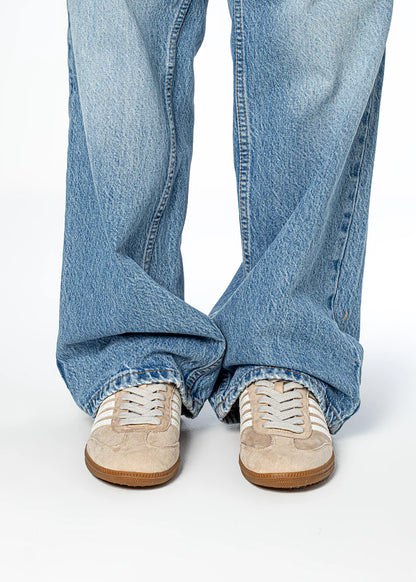 Stevie Beige Sneakers (Adults)