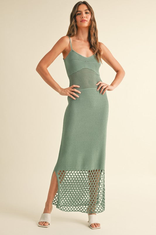 Knitted Dress with Net Pattern