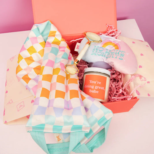 Selfie Care Kit - Carnival Check