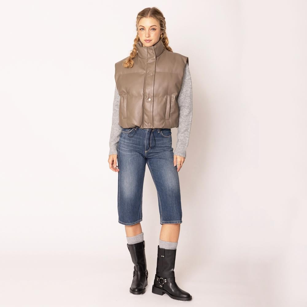Do Everything In Love Puff Vest One Size