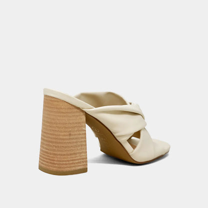 Fiji Heel