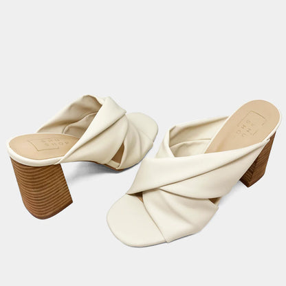 Fiji Heel