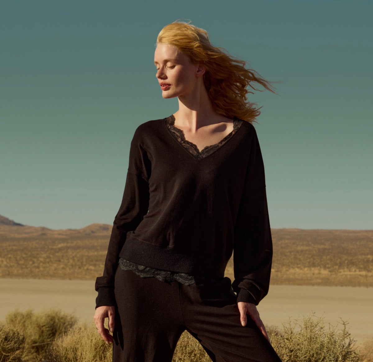 Black Malibu Pullover