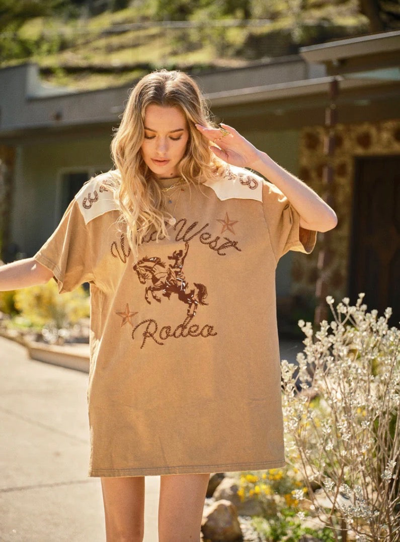 Western T-shirt dress