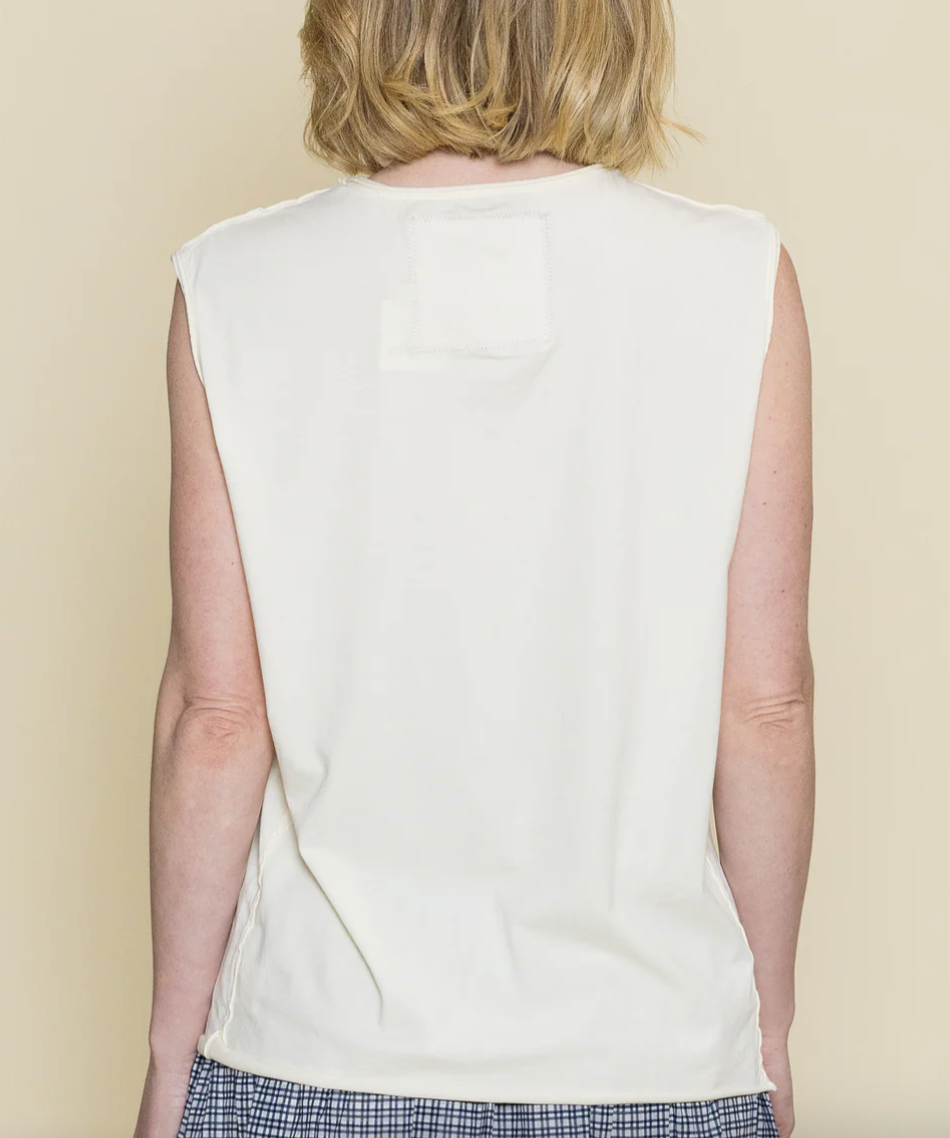 Lainey Wilson Wild Horse Tank