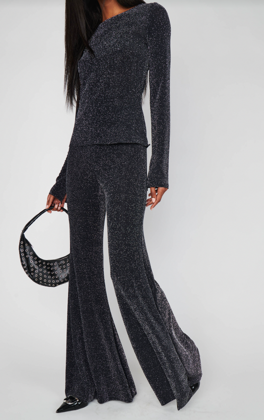 Bowie Bells, Black Dancing Queen