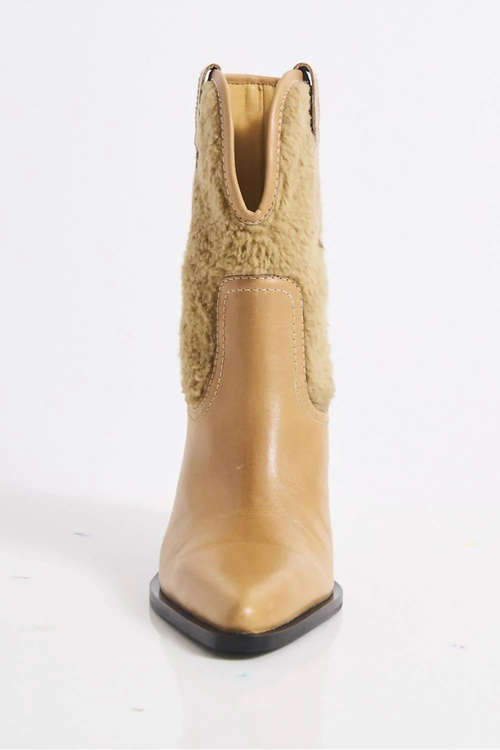 Pitchfork Fur Boots Almond Butter