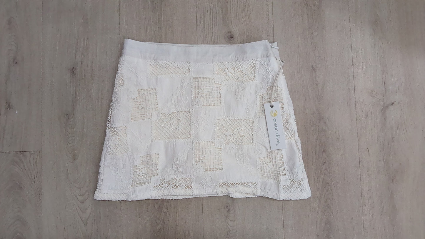 White Embroidered Mini Skort