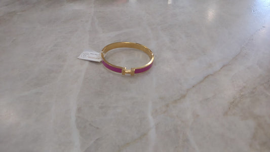 Gold & Pink "H" bracelet