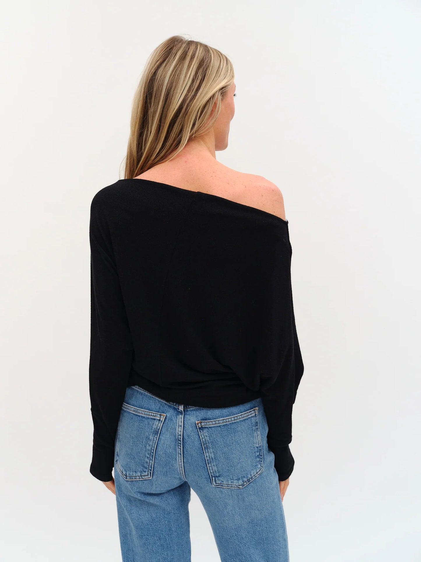 The Anywhere Top, black